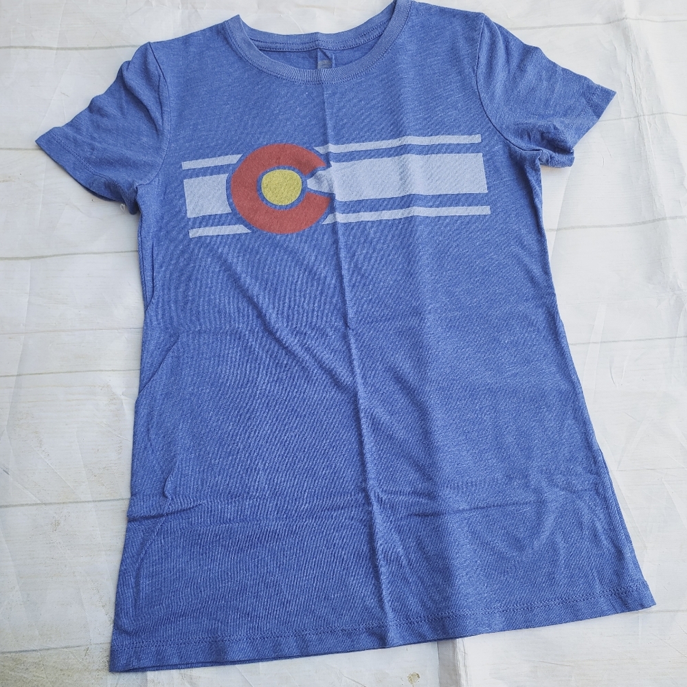 Classic Colorado Light Blue T shirt size M